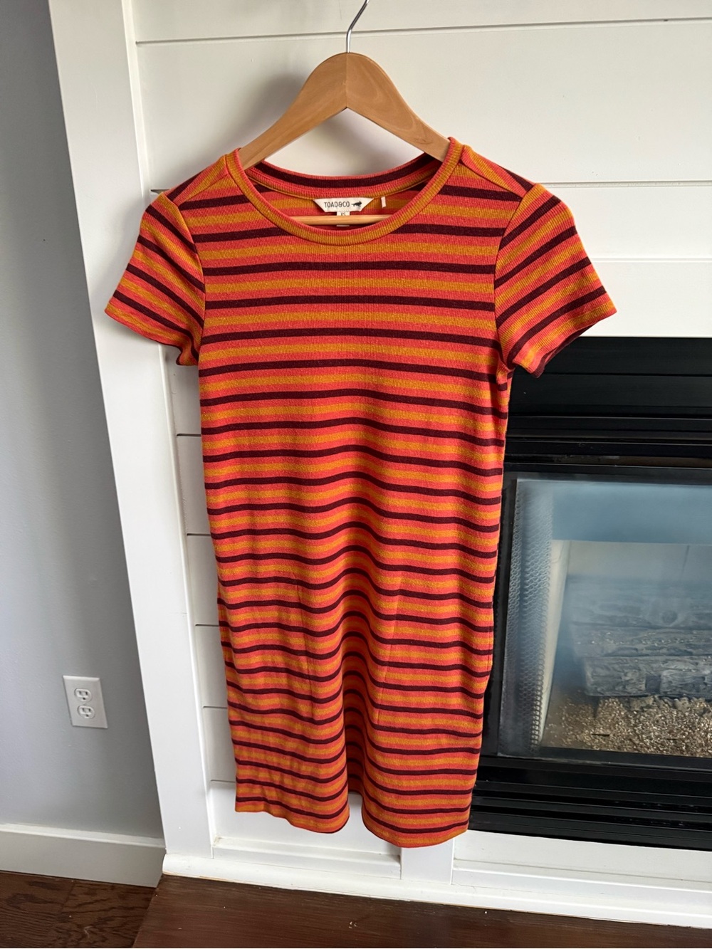 Striped Toad & Co  Short Sleeve Knit Dress - Orange & Red & yellow XS